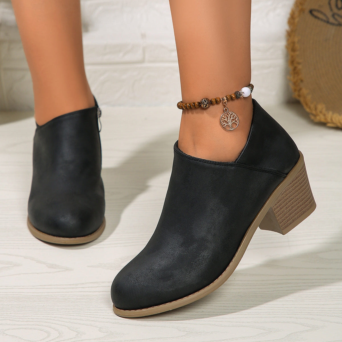 Camden Boots – Elegance and Comfort